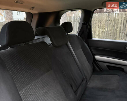 Серый Ниссан ИксТрейл, объемом двигателя 2.49 л и пробегом 199 тыс. км за 11700 $, фото 109 на Automoto.ua