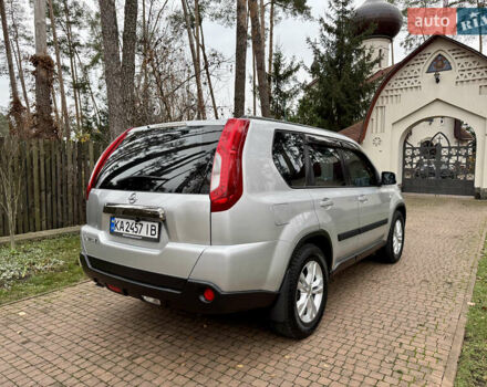 Серый Ниссан ИксТрейл, объемом двигателя 2.49 л и пробегом 199 тыс. км за 11700 $, фото 38 на Automoto.ua