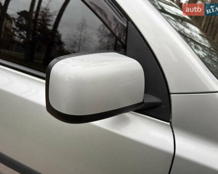 Серый Ниссан ИксТрейл, объемом двигателя 2.49 л и пробегом 199 тыс. км за 11700 $, фото 45 на Automoto.ua