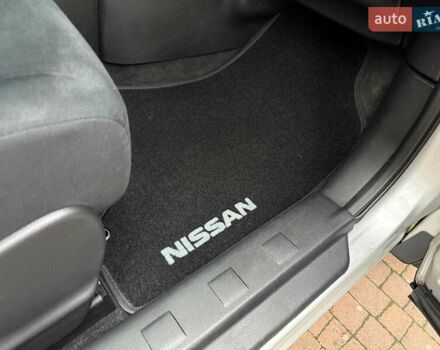 Серый Ниссан ИксТрейл, объемом двигателя 2.49 л и пробегом 199 тыс. км за 11700 $, фото 116 на Automoto.ua