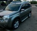 Серый Ниссан ИксТрейл, объемом двигателя 2 л и пробегом 142 тыс. км за 13700 $, фото 2 на Automoto.ua