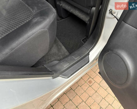 Серый Ниссан ИксТрейл, объемом двигателя 2.49 л и пробегом 199 тыс. км за 11700 $, фото 103 на Automoto.ua