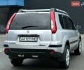 Серый Ниссан ИксТрейл, объемом двигателя 2 л и пробегом 261 тыс. км за 9800 $, фото 1 на Automoto.ua