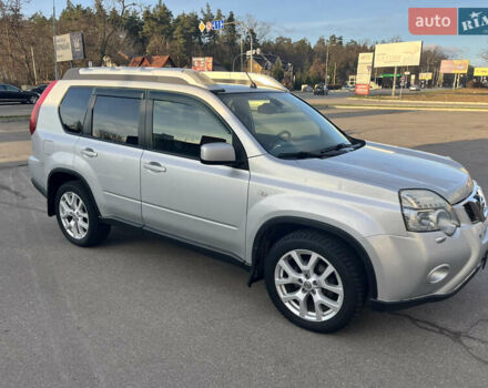 Серый Ниссан ИксТрейл, объемом двигателя 2 л и пробегом 180 тыс. км за 10800 $, фото 1 на Automoto.ua