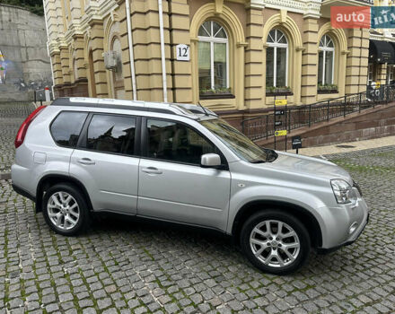 Серый Ниссан ИксТрейл, объемом двигателя 2 л и пробегом 40 тыс. км за 14400 $, фото 13 на Automoto.ua