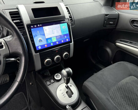 Серый Ниссан ИксТрейл, объемом двигателя 2.49 л и пробегом 199 тыс. км за 11700 $, фото 75 на Automoto.ua