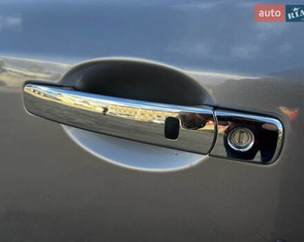 Сірий Ніссан ІксТрейл, об'ємом двигуна 2 л та пробігом 269 тис. км за 13399 $, фото 18 на Automoto.ua