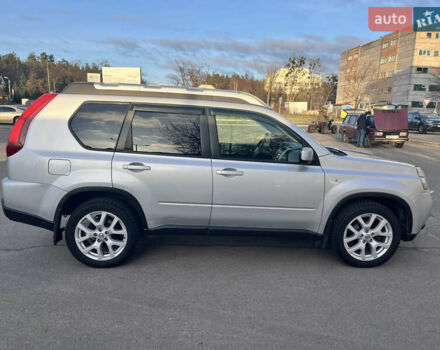 Серый Ниссан ИксТрейл, объемом двигателя 2 л и пробегом 180 тыс. км за 10800 $, фото 6 на Automoto.ua