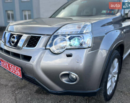 Серый Ниссан ИксТрейл, объемом двигателя 2 л и пробегом 269 тыс. км за 13399 $, фото 14 на Automoto.ua