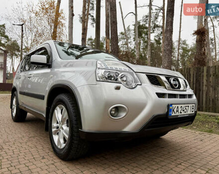 Серый Ниссан ИксТрейл, объемом двигателя 2.49 л и пробегом 199 тыс. км за 11700 $, фото 48 на Automoto.ua