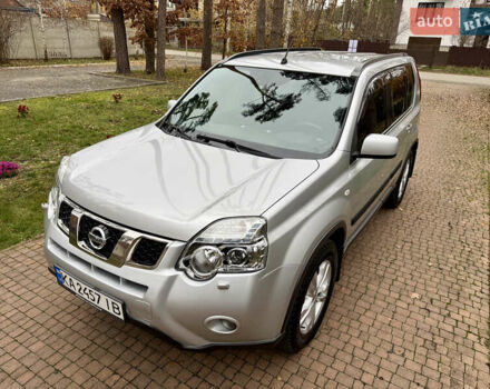 Серый Ниссан ИксТрейл, объемом двигателя 2.49 л и пробегом 199 тыс. км за 11700 $, фото 20 на Automoto.ua