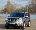 Сірий Ніссан ІксТрейл, об'ємом двигуна 2.5 л та пробігом 236 тис. км за 11000 $, фото 1 на Automoto.ua