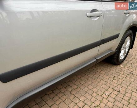 Серый Ниссан ИксТрейл, объемом двигателя 2.49 л и пробегом 199 тыс. км за 11700 $, фото 27 на Automoto.ua