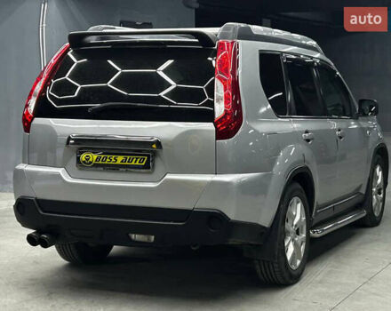 Серый Ниссан ИксТрейл, объемом двигателя 1.99 л и пробегом 222 тыс. км за 11300 $, фото 5 на Automoto.ua