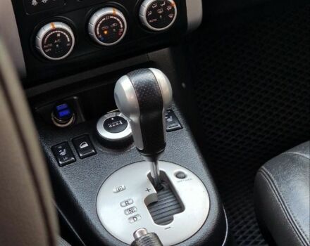 Сірий Ніссан ІксТрейл, об'ємом двигуна 2.5 л та пробігом 236 тис. км за 11000 $, фото 4 на Automoto.ua