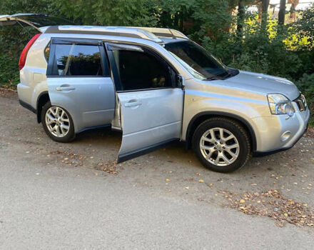 Серый Ниссан ИксТрейл, объемом двигателя 2 л и пробегом 210 тыс. км за 11400 $, фото 11 на Automoto.ua