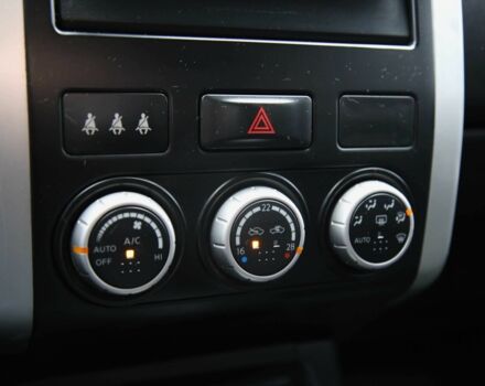 Серый Ниссан ИксТрейл, объемом двигателя 2 л и пробегом 193 тыс. км за 1950 $, фото 17 на Automoto.ua