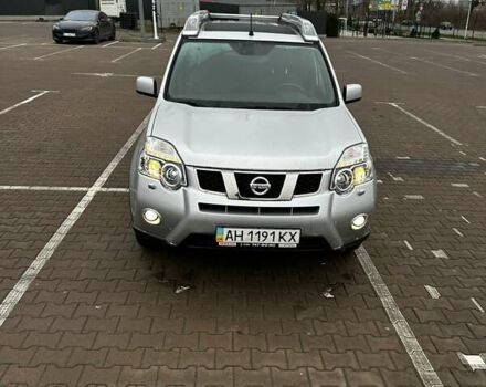 Серый Ниссан ИксТрейл, объемом двигателя 2 л и пробегом 84 тыс. км за 14500 $, фото 2 на Automoto.ua