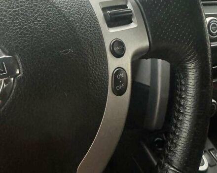 Серый Ниссан ИксТрейл, объемом двигателя 2 л и пробегом 185 тыс. км за 9300 $, фото 12 на Automoto.ua