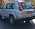 Сірий Ніссан ІксТрейл, об'ємом двигуна 2 л та пробігом 297 тис. км за 12350 $, фото 4 на Automoto.ua