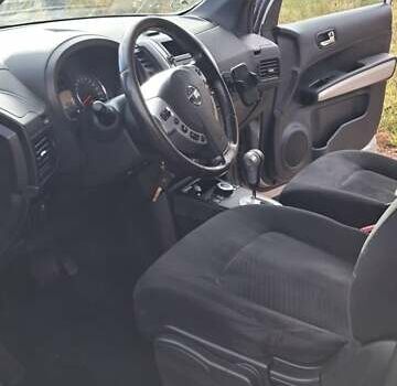 Сірий Ніссан ІксТрейл, об'ємом двигуна 2 л та пробігом 297 тис. км за 12350 $, фото 11 на Automoto.ua