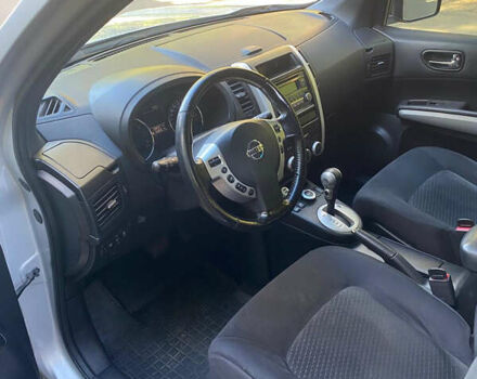 Серый Ниссан ИксТрейл, объемом двигателя 2 л и пробегом 210 тыс. км за 11400 $, фото 17 на Automoto.ua