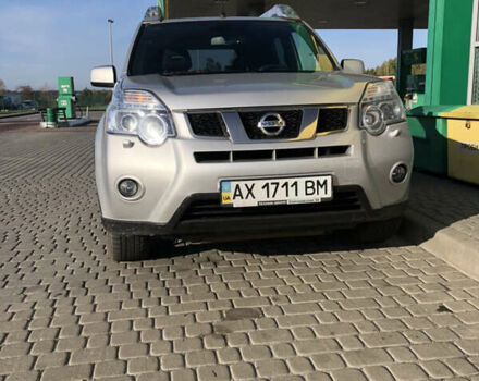 Серый Ниссан ИксТрейл, объемом двигателя 2 л и пробегом 149 тыс. км за 13300 $, фото 3 на Automoto.ua