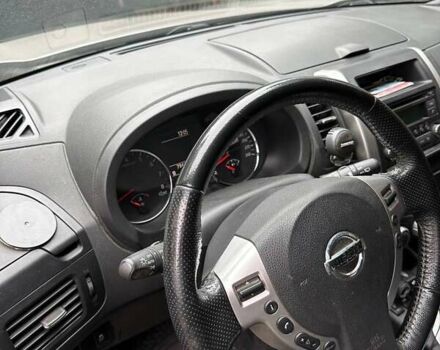 Серый Ниссан ИксТрейл, объемом двигателя 2.49 л и пробегом 79 тыс. км за 10800 $, фото 7 на Automoto.ua