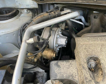 Серый Ниссан ИксТрейл, объемом двигателя 2 л и пробегом 210 тыс. км за 11400 $, фото 20 на Automoto.ua