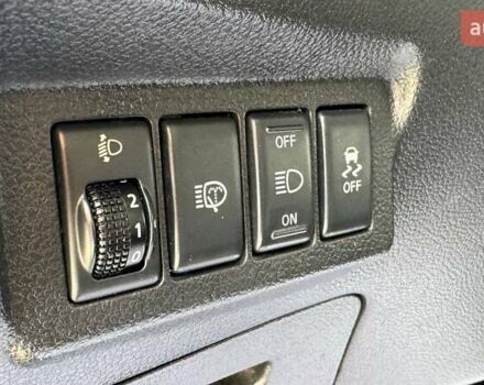 Серый Ниссан ИксТрейл, объемом двигателя 2 л и пробегом 188 тыс. км за 12300 $, фото 12 на Automoto.ua