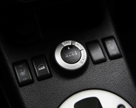 Серый Ниссан ИксТрейл, объемом двигателя 2 л и пробегом 193 тыс. км за 1950 $, фото 19 на Automoto.ua