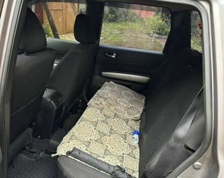 Серый Ниссан ИксТрейл, объемом двигателя 2.49 л и пробегом 79 тыс. км за 10800 $, фото 4 на Automoto.ua