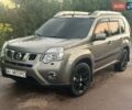 Серый Ниссан ИксТрейл, объемом двигателя 2 л и пробегом 185 тыс. км за 9300 $, фото 1 на Automoto.ua