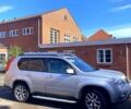 Сірий Ніссан ІксТрейл, об'ємом двигуна 20 л та пробігом 180 тис. км за 11000 $, фото 1 на Automoto.ua