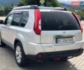 Серый Ниссан ИксТрейл, объемом двигателя 2 л и пробегом 275 тыс. км за 10500 $, фото 10 на Automoto.ua