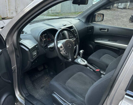 Сірий Ніссан ІксТрейл, об'ємом двигуна 2.49 л та пробігом 79 тис. км за 11150 $, фото 9 на Automoto.ua