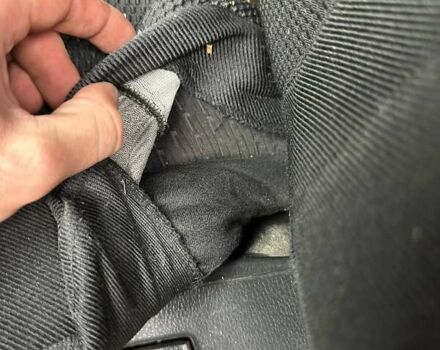 Серый Ниссан ИксТрейл, объемом двигателя 2.49 л и пробегом 79 тыс. км за 10800 $, фото 6 на Automoto.ua