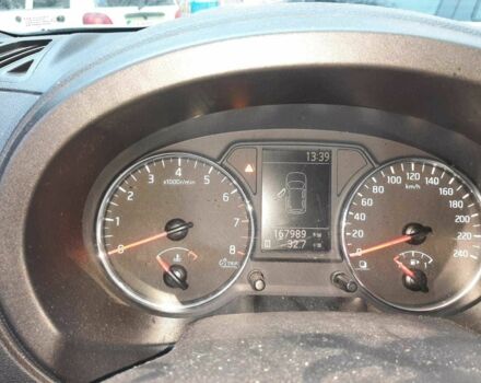 Сірий Ніссан ІксТрейл, об'ємом двигуна 2 л та пробігом 190 тис. км за 11000 $, фото 4 на Automoto.ua