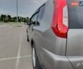 Серый Ниссан ИксТрейл, объемом двигателя 2 л и пробегом 200 тыс. км за 10800 $, фото 4 на Automoto.ua