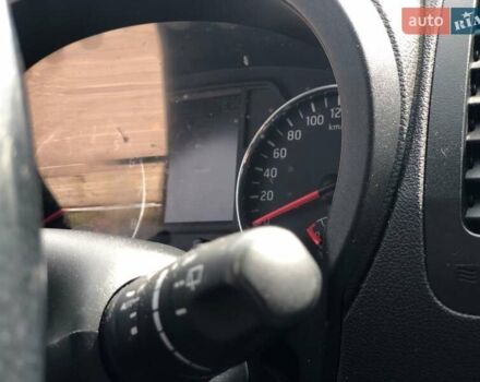Серый Ниссан ИксТрейл, объемом двигателя 2 л и пробегом 275 тыс. км за 10500 $, фото 18 на Automoto.ua