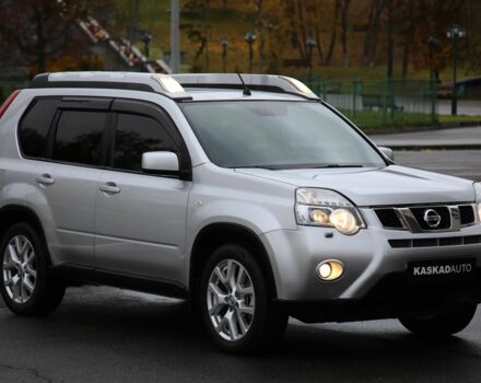 Серый Ниссан ИксТрейл, объемом двигателя 2 л и пробегом 193 тыс. км за 1950 $, фото 2 на Automoto.ua