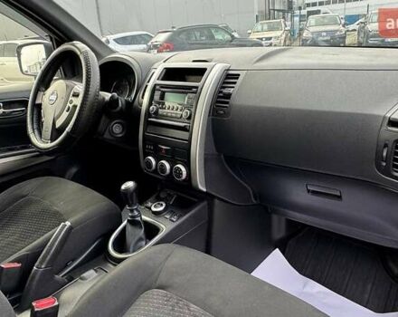 Серый Ниссан ИксТрейл, объемом двигателя 2 л и пробегом 188 тыс. км за 12300 $, фото 20 на Automoto.ua