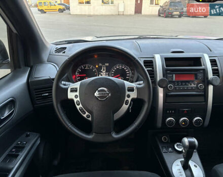 Сірий Ніссан ІксТрейл, об'ємом двигуна 2 л та пробігом 142 тис. км за 9900 $, фото 11 на Automoto.ua