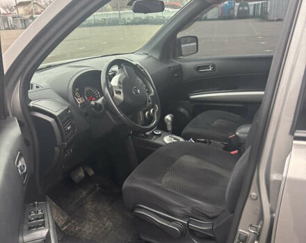 Серый Ниссан ИксТрейл, объемом двигателя 2 л и пробегом 202 тыс. км за 12900 $, фото 7 на Automoto.ua