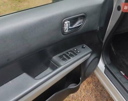 Серый Ниссан ИксТрейл, объемом двигателя 2 л и пробегом 230 тыс. км за 11500 $, фото 34 на Automoto.ua