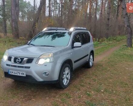 Серый Ниссан ИксТрейл, объемом двигателя 2 л и пробегом 230 тыс. км за 11500 $, фото 1 на Automoto.ua
