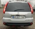 Серый Ниссан ИксТрейл, объемом двигателя 2 л и пробегом 196 тыс. км за 14999 $, фото 4 на Automoto.ua