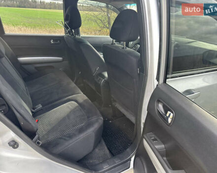 Серый Ниссан ИксТрейл, объемом двигателя 2 л и пробегом 158 тыс. км за 10300 $, фото 14 на Automoto.ua