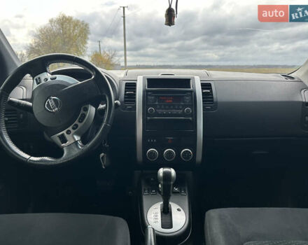 Серый Ниссан ИксТрейл, объемом двигателя 2 л и пробегом 158 тыс. км за 10300 $, фото 17 на Automoto.ua