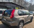 Сірий Ніссан ІксТрейл, об'ємом двигуна 2 л та пробігом 248 тис. км за 12000 $, фото 2 на Automoto.ua